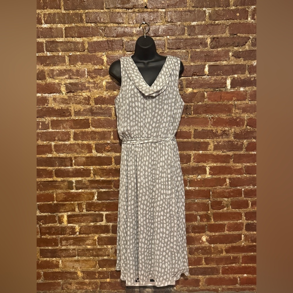 Prelude Grey White Midi Drape Neckline Matching belt Size14